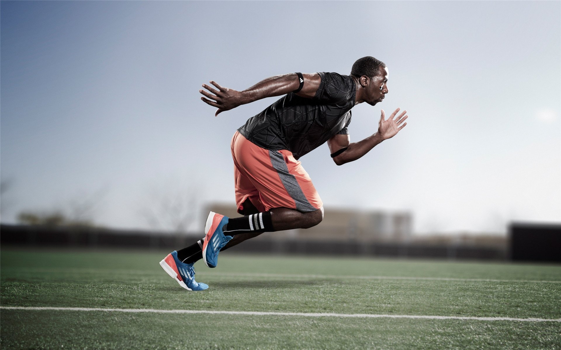 英超青训营引入虚拟现实技术强化战术意识，英超训练基地